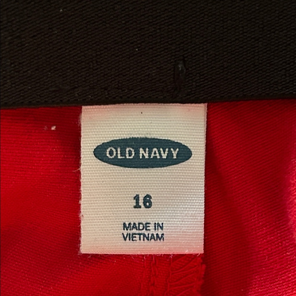 Old Navy Women's Bold Red Cropped Pants - size 16 - Picture 2 of 11